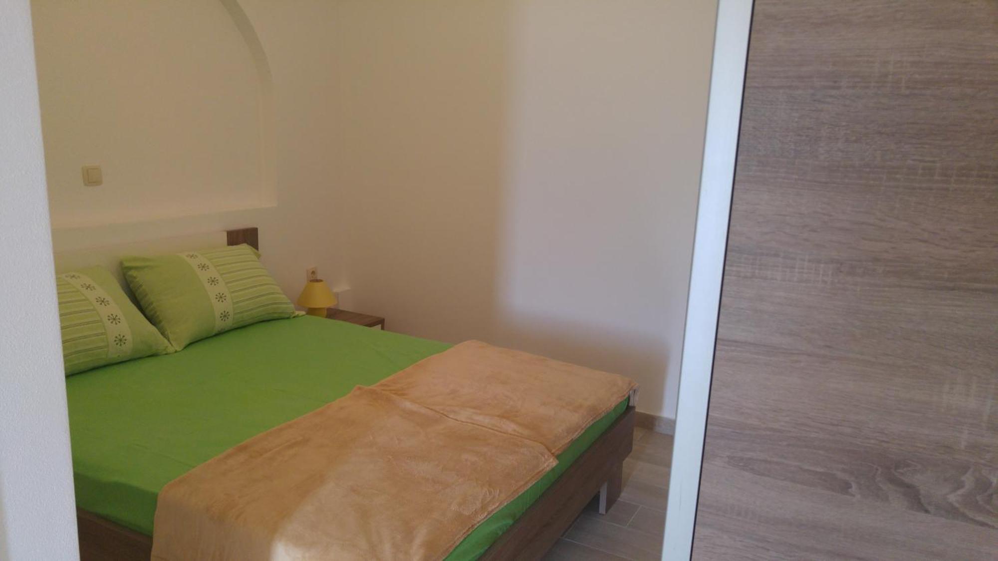 Apartments And Room Suza Сень Екстер'єр фото