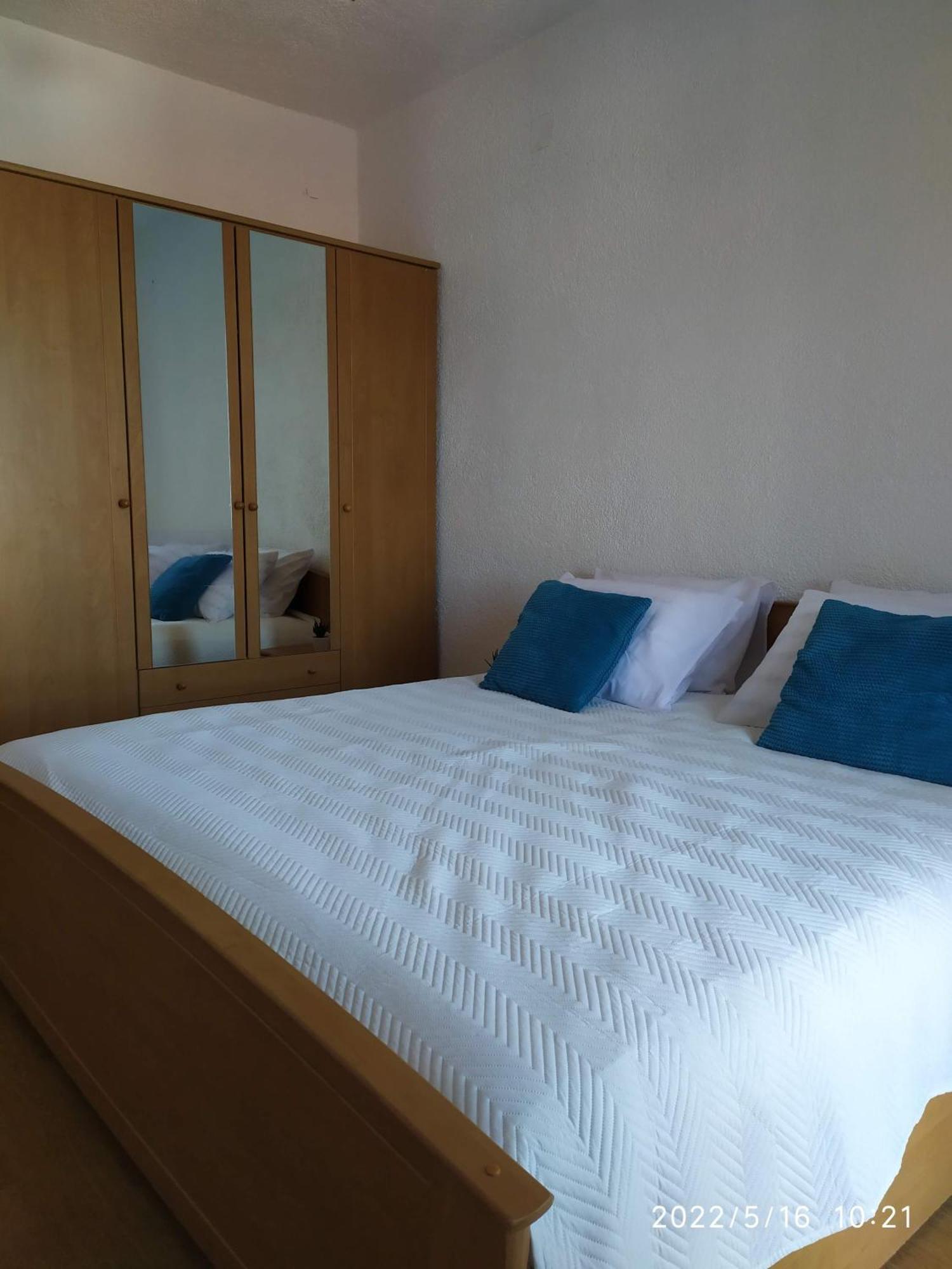 Apartments And Room Suza Сень Екстер'єр фото