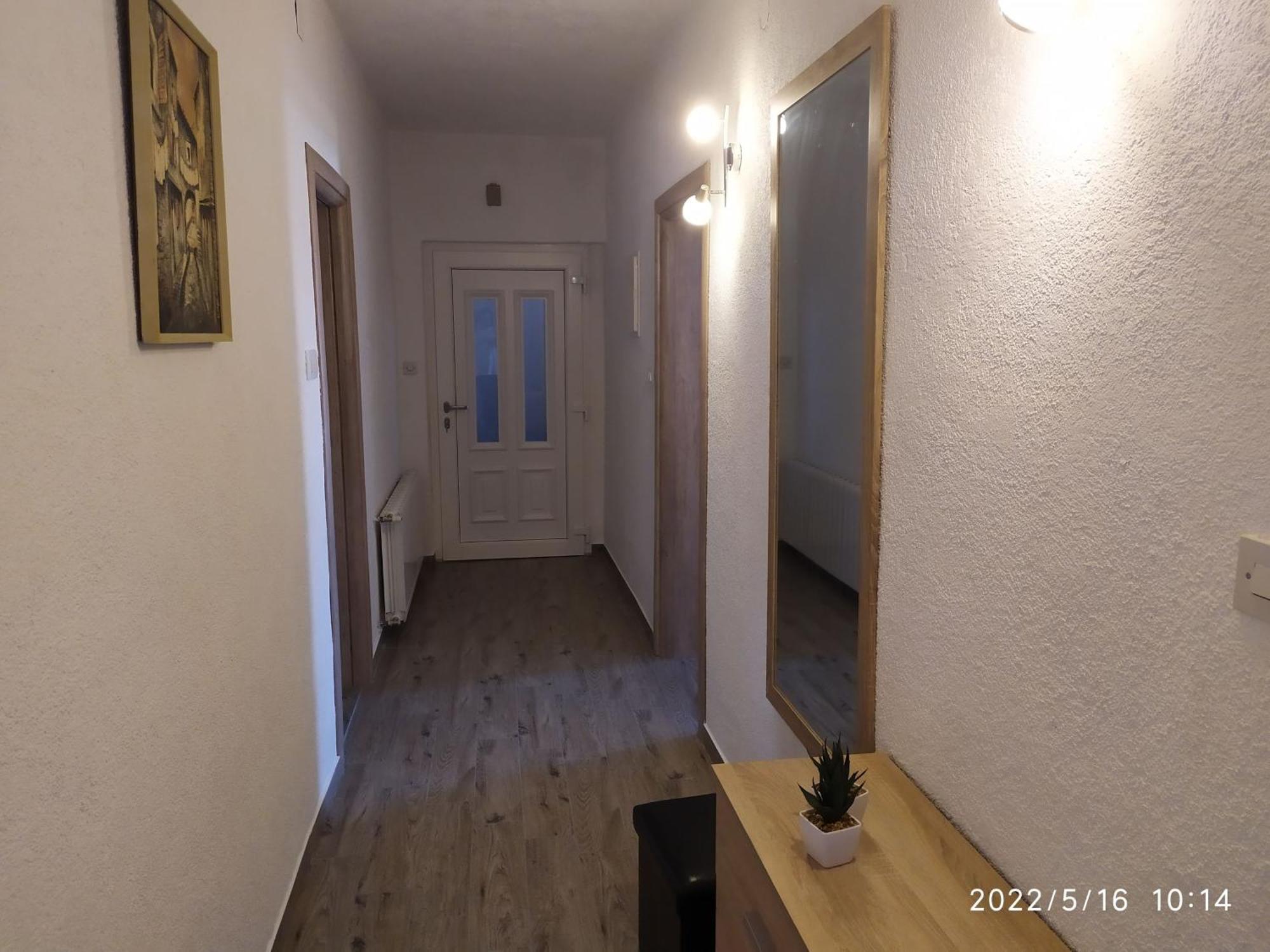 Apartments And Room Suza Сень Екстер'єр фото