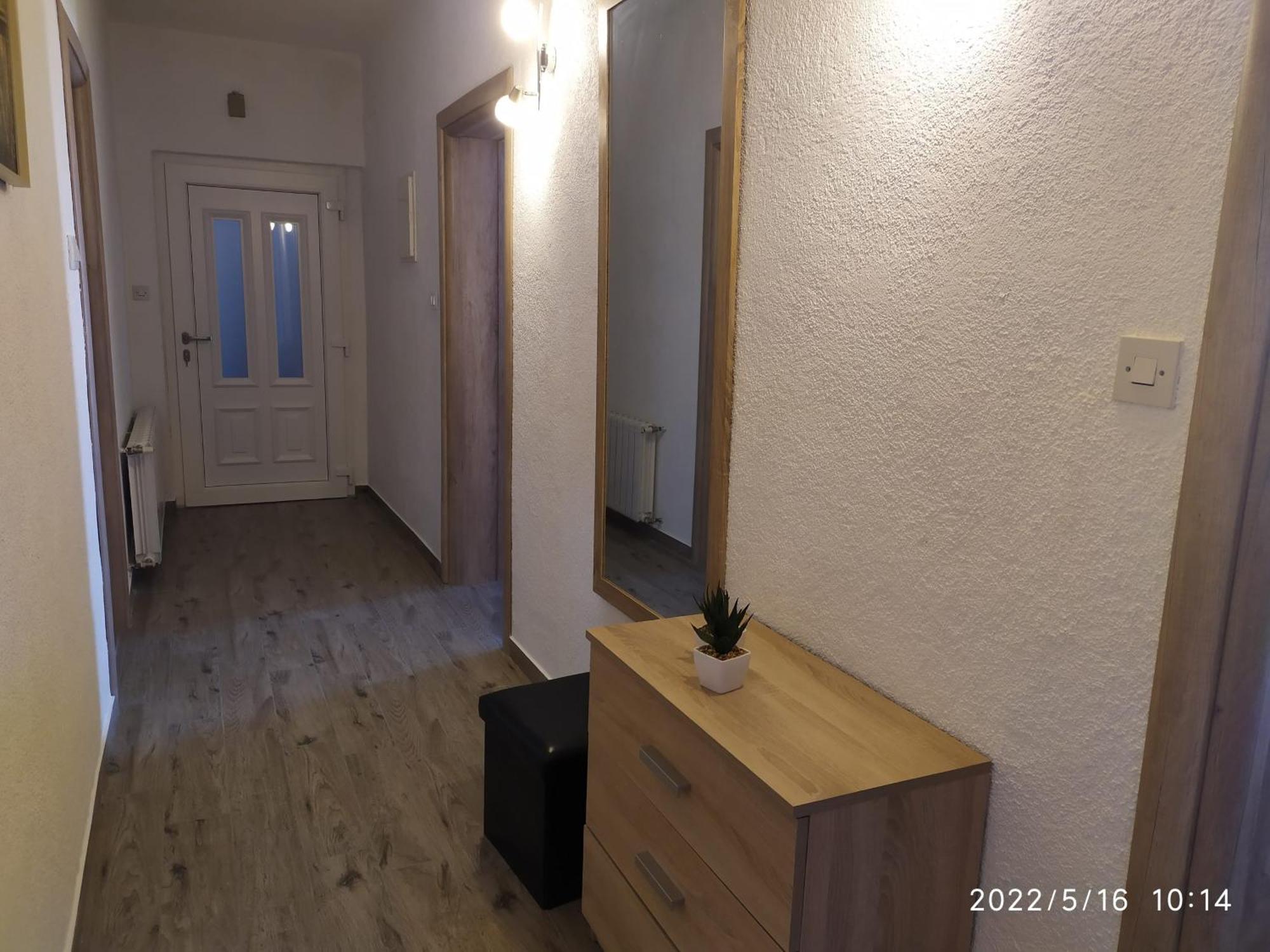 Apartments And Room Suza Сень Екстер'єр фото